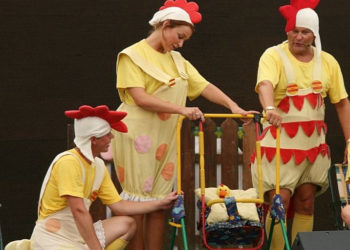 Poznaj niezwykłą kurzą rodzinę! – bezpłatny spektakl teatralny dla dzieci