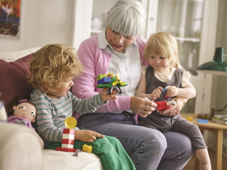 JAKIE PREZENTY KRÓLICZEK WIELKANOCNY PRZYNIESIE W TYM ROKU?