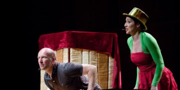 Podróż z Pchłą Szachrajką przedstawienie teatralne dla dzieci w reżyserii Anny Seniuk