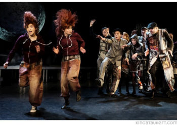 Teatr Rampa zaprasza na musical familijny „O dwóch takich co ukradli księżyc”  w sobotę 2 kwietnia i niedzielę 3 kwietnia o godz. 16.00