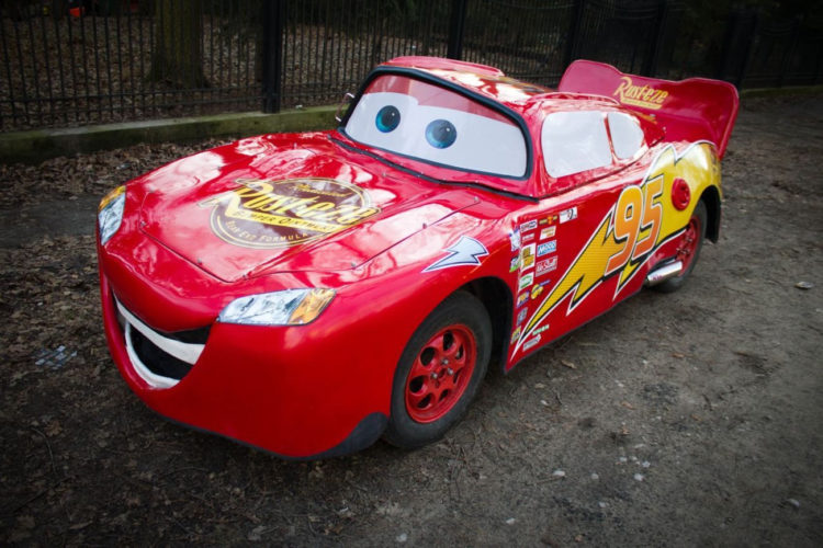 SAMOCHODOWY DZIEŃ DZIECKA W PARKU HANDLOWYM TARGÓWEK