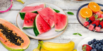 Więcej niż nawodnienie. Po jakie produkty sięgać w upalne dni