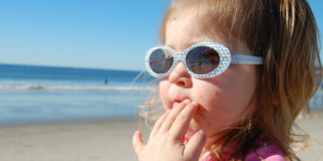 4 najczęstsze wakacyjne problemy ze zdrowiem malca