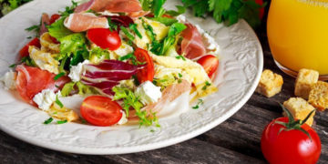 Jak zadbać o zdrową dietę w czasie upałów, gdy mamy zmniejszony apetyt?