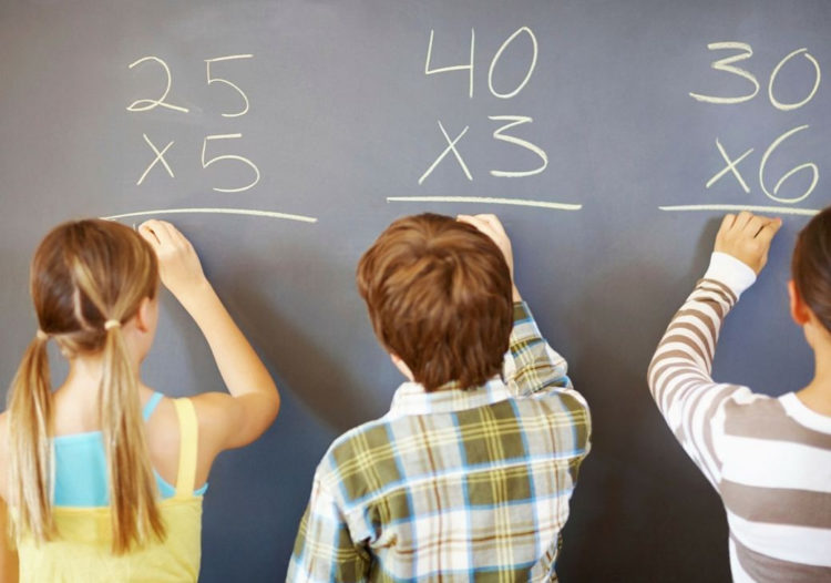 Rekordowa trzecia edycja mPotęgi: 1,2 mln zł na edukację matematyczną. Najlepsi walczą o głosy internautów i dodatkową Nagrodę Publiczności