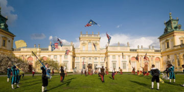 Uczta króla Jana III – widowisko rekonstrukcyjne na dziedzińcu pałacu w Wilanowie