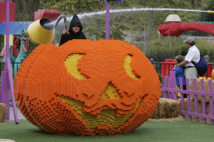 NIEZAPOMNIANE EMOCJE W HALLOWEEN? TYLKO W LEGOLANDZIE!