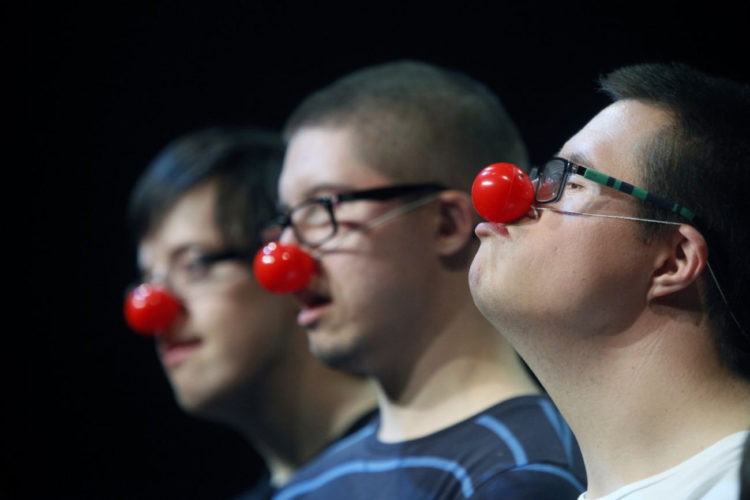 Teatr 21 w Nowym Teatrze – Upadki