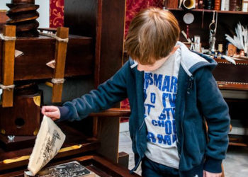 CZY KRÓL JAN III WYSYŁAŁ KARTKI ŚWIĄTECZNE? | warsztaty dla rodzin z dziećmi