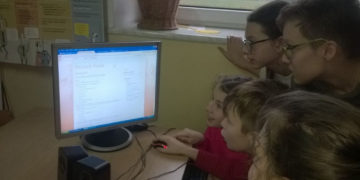 „Miodowa Ekipa” z województwa mazowieckiego walczą o pracownię przyrodniczą w konkursie Akademie Przyjaciół Pszczół