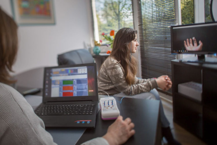 EEG Biofeedback – lepsza koncentracja uwagi, wyciszenie negatywnych emocji, efektywne uczenie się