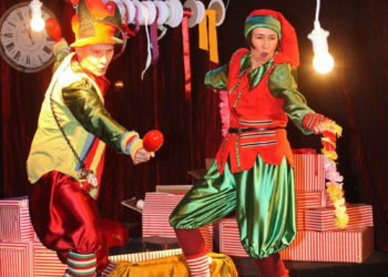 Świąteczna niedziela w Teatrze Maskarada