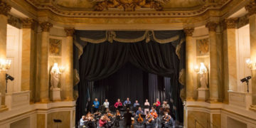 Królewskie koncerty i operowa scena marionetek – styczniowa uczta dla melomanów