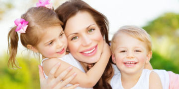 Jak świętujemy dziś Dzień Matki? Wyniki sondy