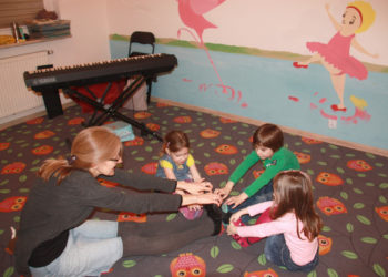 ZAJĘCIA SENSORYCZNE „KOTY”