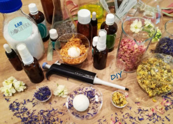 BIOCULTURA ZAPRASZA NA WARSZTATY DIY – TWORZENIE KWIATOWYCH KUL KĄPIELOWYCH