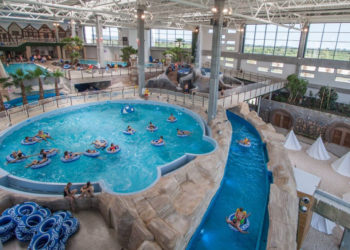 GDZIE WARTO WYBRAĆ SIĘ NA WAKACJE Z DZIECKIEM?