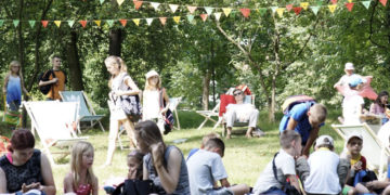 LETNIE DNI NUDY park wilanowski