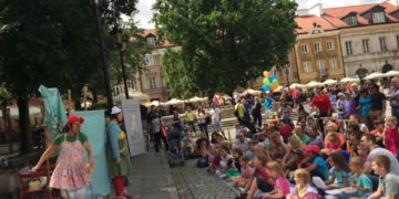 Letni, lipcowy, teatralny weekend w Warszawie.  Teatr uliczny dla każdego widza!