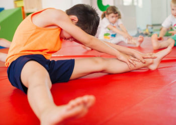 DLACZEGO ROZCIĄGANIE JEST WAŻNE? PRZYKŁADY ĆWICZEŃ DLA DZIECI