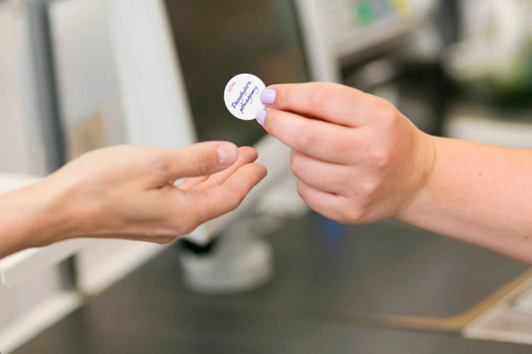 SPEKTAKL „CZERWONY KAPTUREK” W TEATRZE LALKA