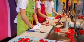 WALENTYNKOWE WARSZTATY W MANUFAKTURZE CUKIERKÓW