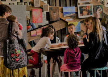 BEZPŁATNE WARSZTATY „SAM NA SAM ZE SZTUKĄ” DLA DZIECI W WIEKU 7 – 10 LAT