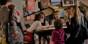 BEZPŁATNE WARSZTATY „SAM NA SAM ZE SZTUKĄ” DLA DZIECI W WIEKU 7 – 10 LAT