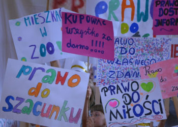 Warsztaty o pomaganiu – teatralne, taneczne, plastyczne