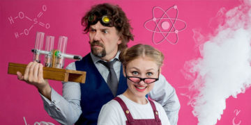 SHOW SZALONYCH NAUKOWCÓW, CZYLI EDUKACYJNE SHOW DLA DZIECI 7-12 LAT