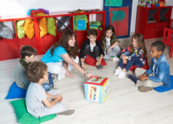 Już 30 tysięcy najmłodszych Polaków rocznie uczy się angielskiego metodą Helen Doron