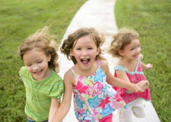 Pierwsze kroki w przedszkolu…czyli jak pomóc dziecku w radosnej adaptacji