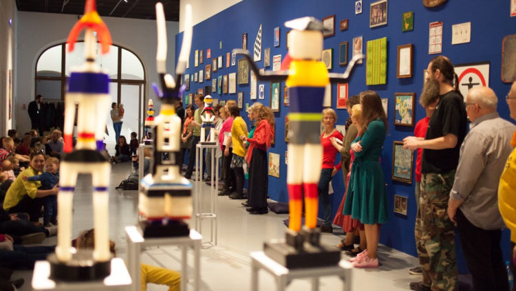 Smykowizje dla rodzin z dziećmi 0-5 lat w U-jazdowskim | maj 2019