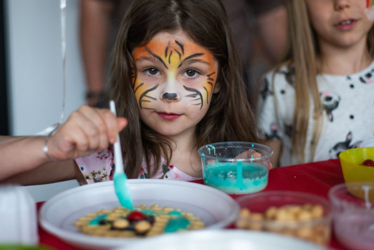 Dzień Dziecka na cyrkowej widowni z Decoroom