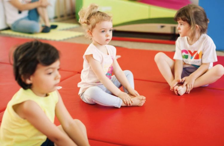 ZAJĘCIA DLA ZDROWIA PLECÓW DZIECKA W GYM GENERATION