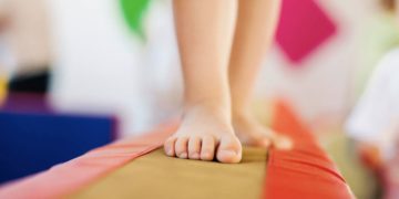 REHABILITACJA I ZDROWY ROZWÓJ STÓP PODCZAS ZAJĘĆ W GYM GENERATION