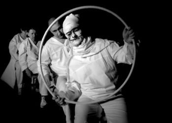 Spektakl „Autobus”