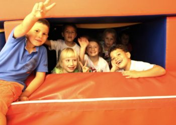 TRWAJĄ ZAPISY NA OBOZY ZIMOWE W WARSZAWIE Z GYM GENERATION