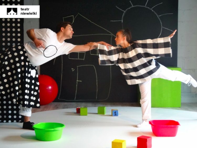 Repertuar Teatr Niewielki – sierpień