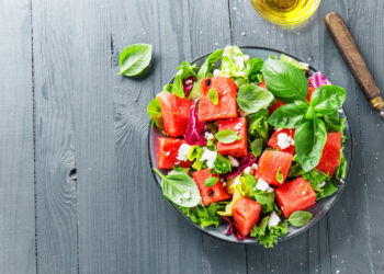 Sekretne życie owoców morza – Arbuzowa sałatka z homarem