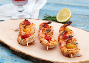 Sekretne życie owoców morza – Pieczony łosoś norweski w zielonym sosie