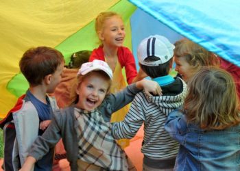 JAKA EDUKACJA PRZEDSZKOLNA JEST KLUCZEM  DO SZCZĘŚCIA I SUKCESU W DOROSŁYM ŻYCIU?