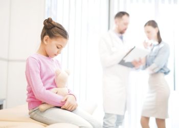 Przedwczesne dojrzewanie: przyczyny i leczenie