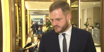 Warszawski Szpital przy Banacha działa planowo. Zabiegi nie są odwoływane, liczba pracowników wzrosła