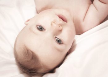 Co warto wiedzieć o mleku w diecie rocznego dziecka?