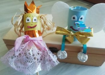 „Recyklingowe kukiełki” i nauka gry na pianinie – zajęcia dla dzieci