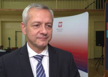 10 tys. czujników umieszczonych w szkołach będzie badać jakość powietrza. Edukacja dzieci, ich rodziców i nauczycieli ma pomóc w walce ze smogiem