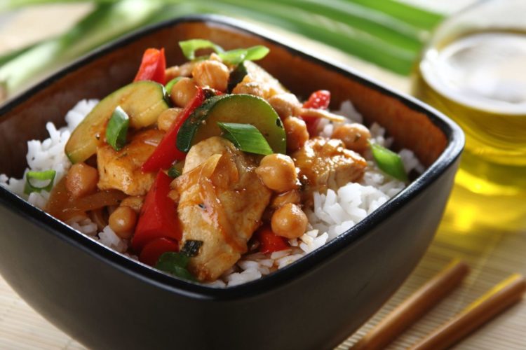 Smaczne mikołajki – pomysły na kolację w rodzinnym gronie