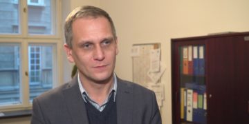 96 proc. rodziców świadomie planuje posiłek w podróży z dziećmi. Przy wyborze miejsca kierują się głównie bezpieczeństwem żywności i czystością