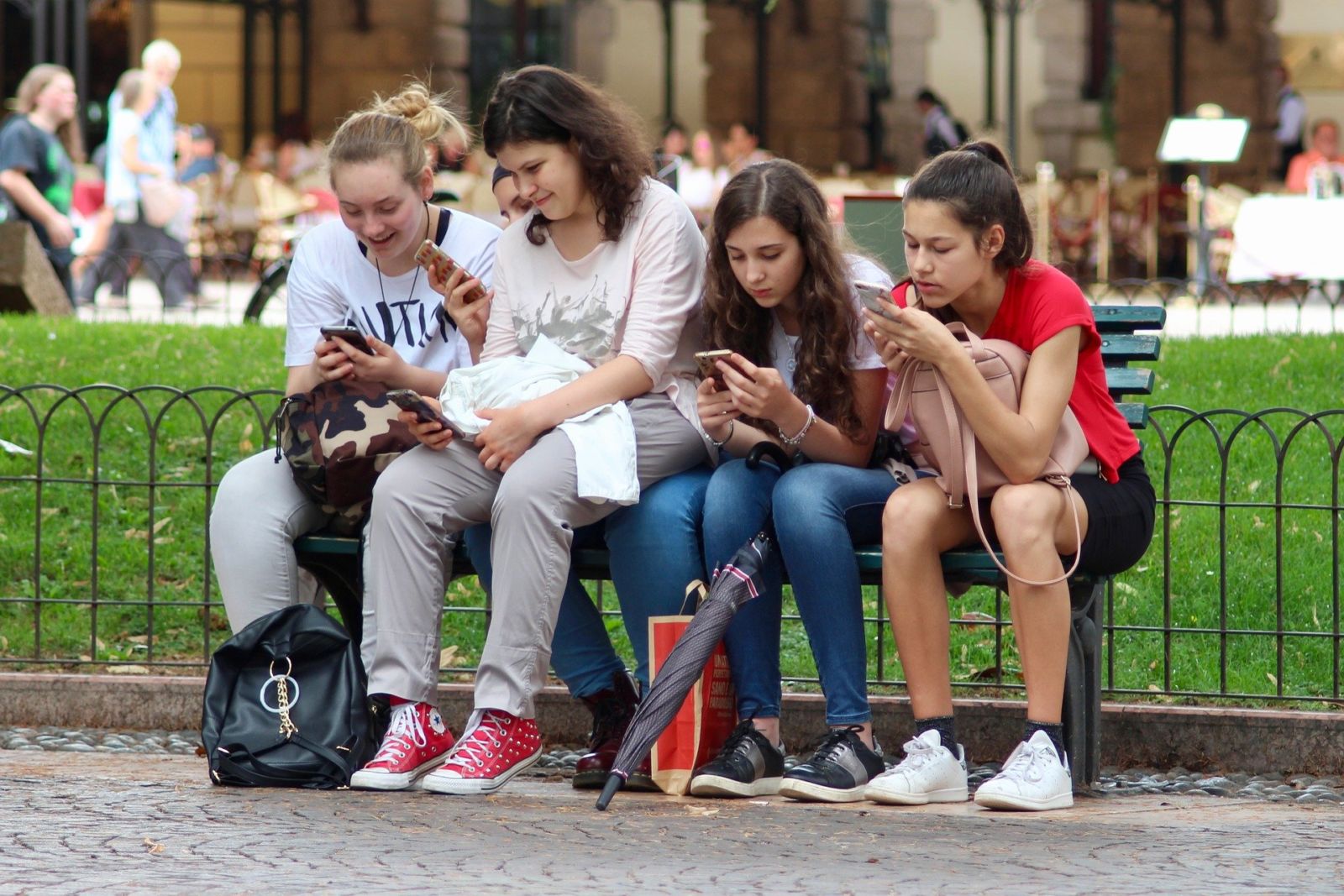 Sexting – Niebezpieczna Moda Wśród Młodzieży Dziecko W Warszawie